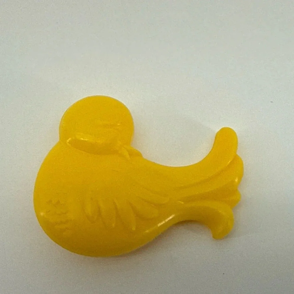 Hasbro MLP G1 My Little Pony Yellow Bird Hair Brush 1984